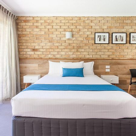 Sunshine Coast Motor Lodge Woombye Dış mekan fotoğraf