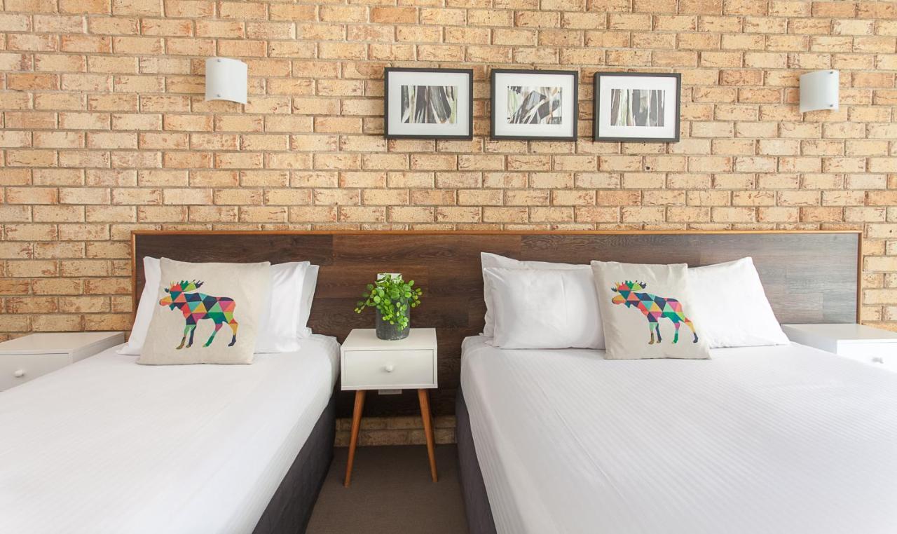 Sunshine Coast Motor Lodge Woombye Dış mekan fotoğraf