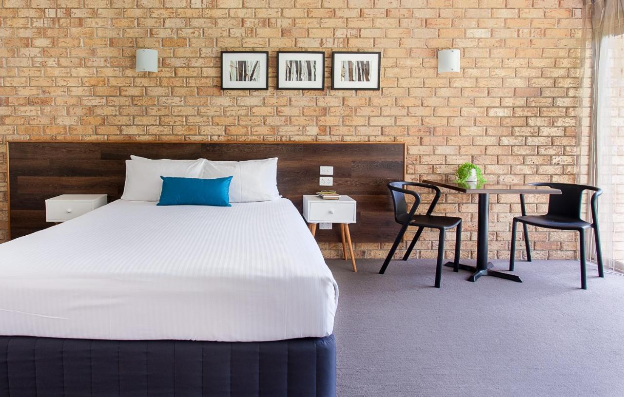 Sunshine Coast Motor Lodge Woombye Dış mekan fotoğraf
