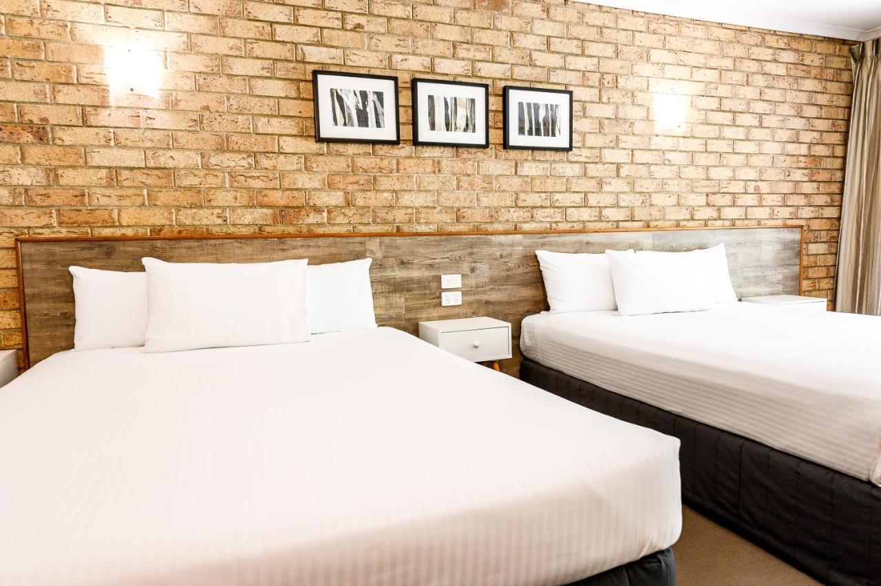 Sunshine Coast Motor Lodge Woombye Dış mekan fotoğraf