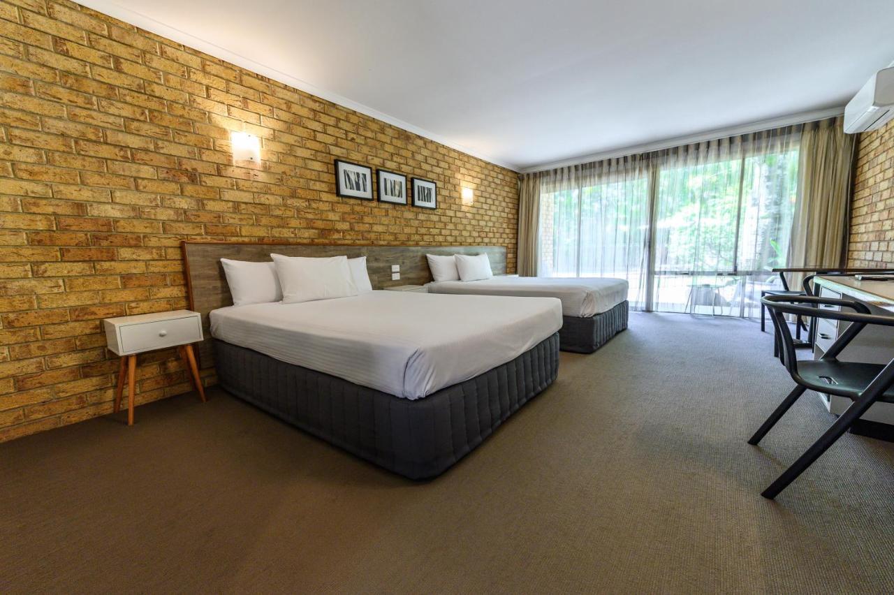 Sunshine Coast Motor Lodge Woombye Dış mekan fotoğraf